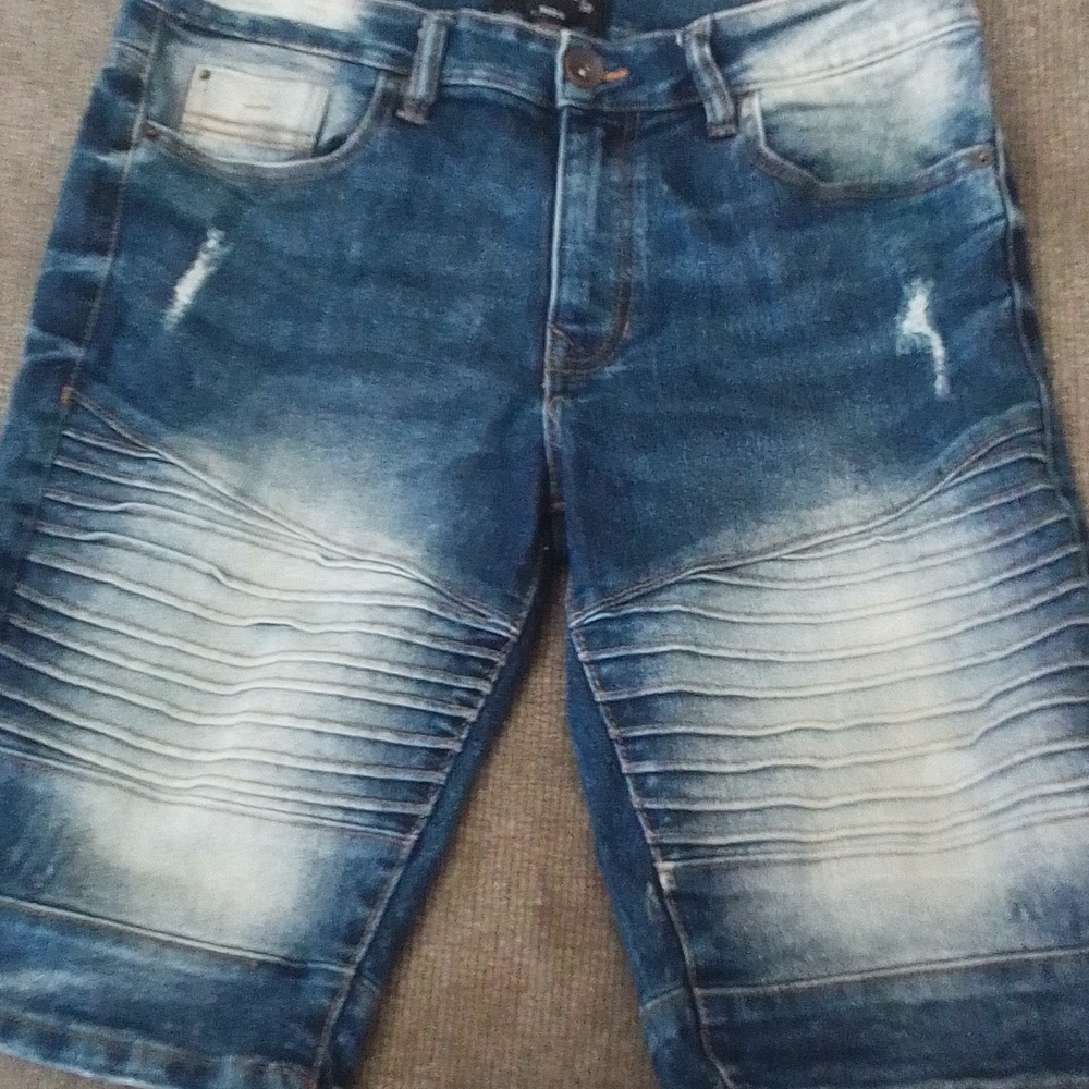Men shorts